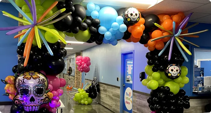 Balloon decorations for parties in Palm Bay, Florida | Happy moments decor